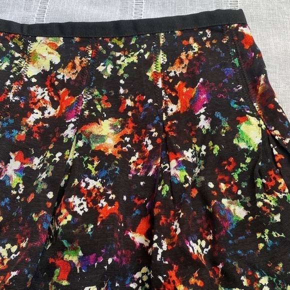 GAP confetti pleat mini skirt. - Picture 3 of 11
